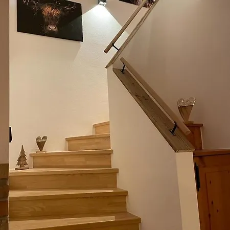 Haus Almweg Apartman *